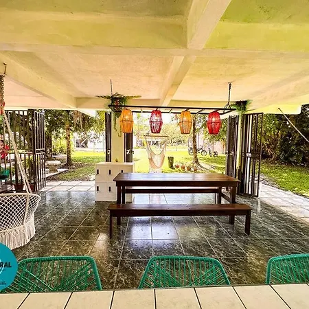 Le Central - Beach Hostel Vibe - Groups Uvita Exterior photo